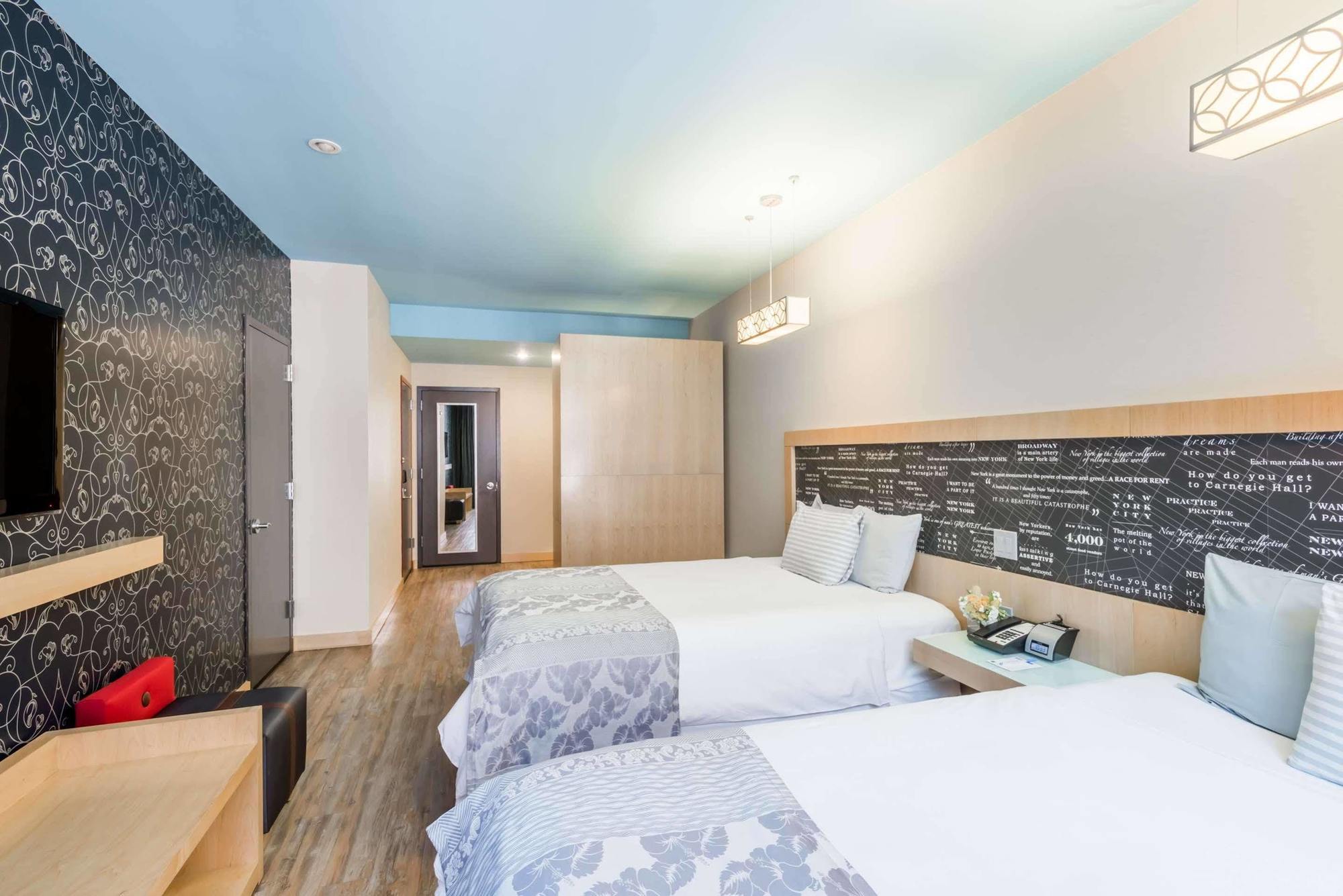Courtyard Manhattan/times Square 3* Nova York